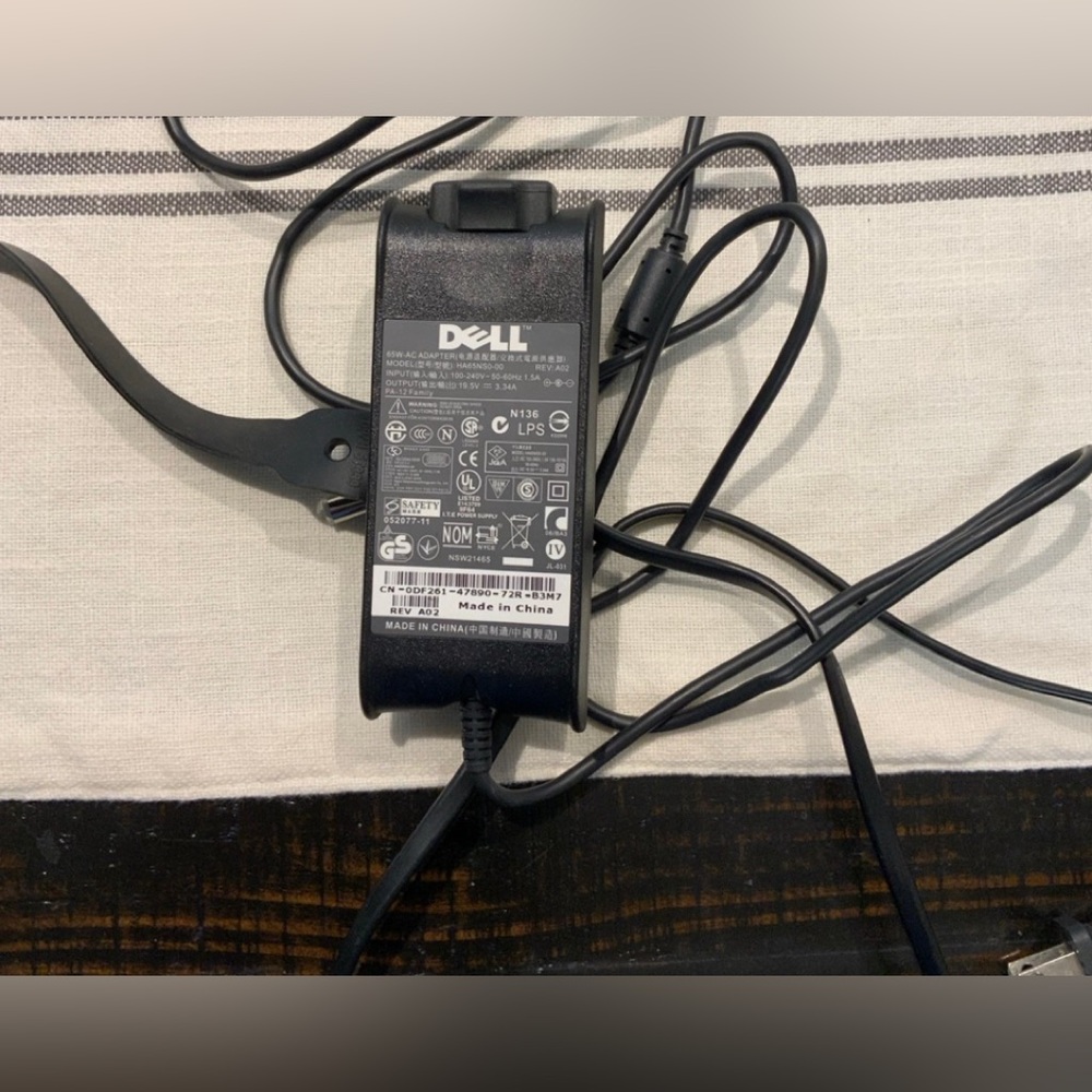 Dell 65W AC Adapter Charger for Dell Laptop Power Cord